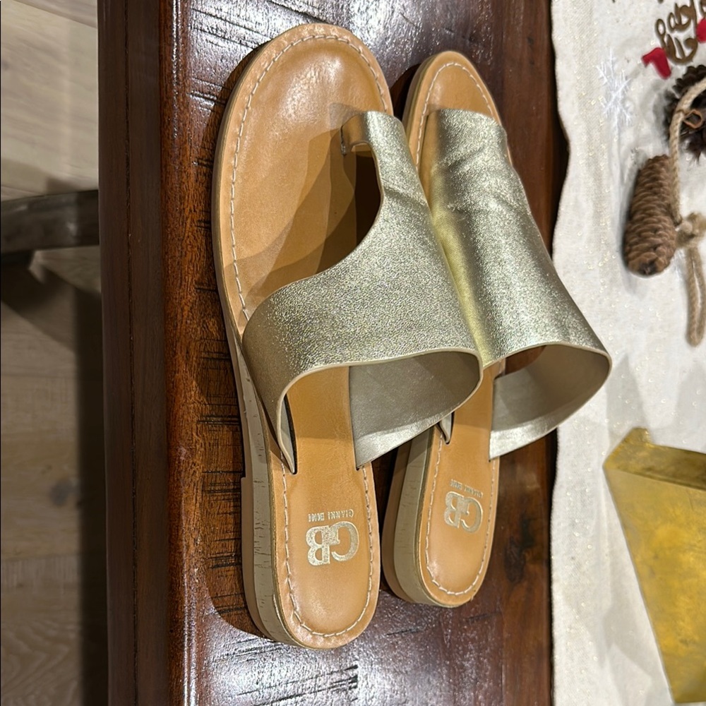 Gianni Bini Women's Gold Slide Sandals